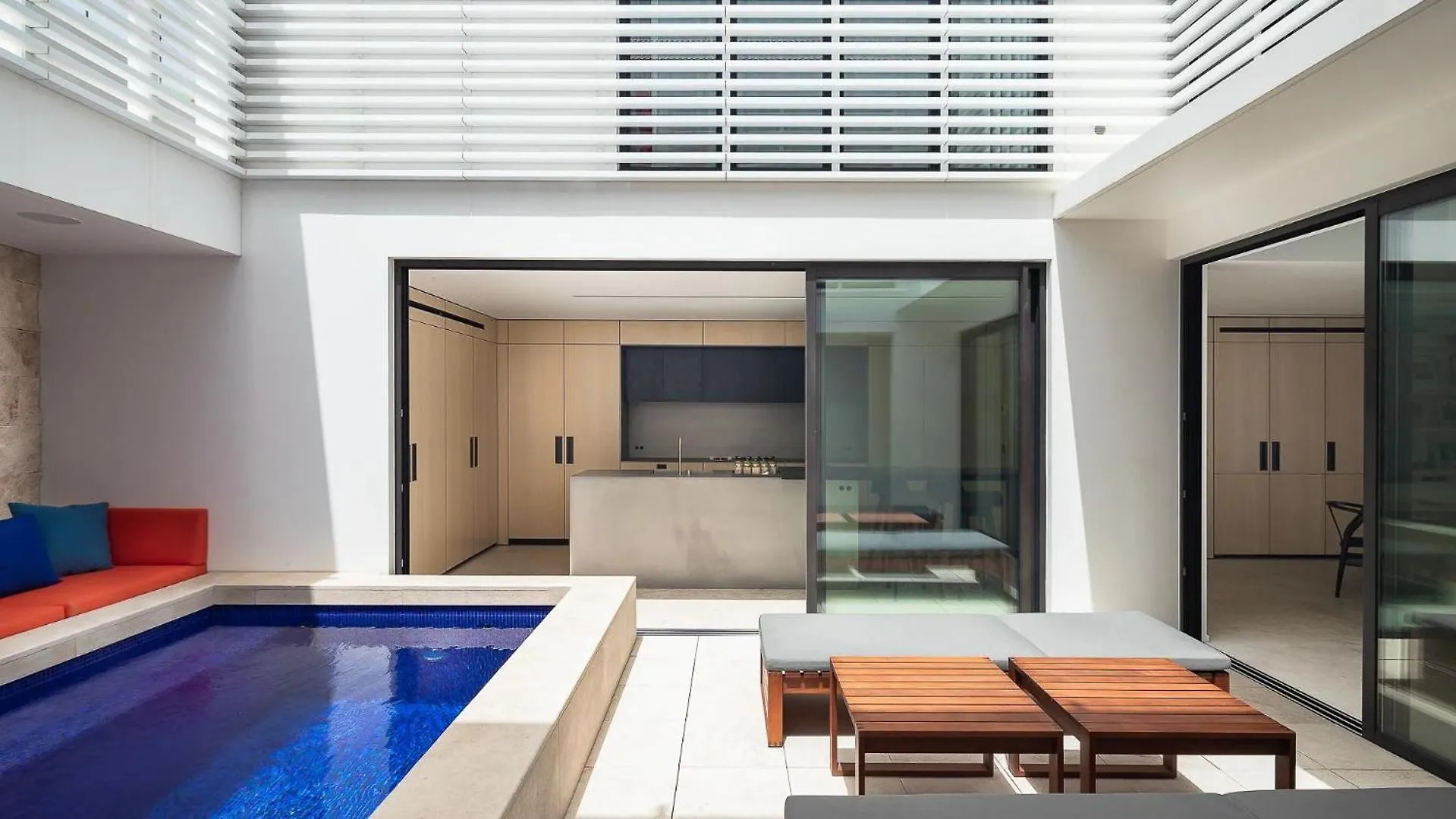 Contemporary-style Villa in Γουσταβία Saint Barthelemy